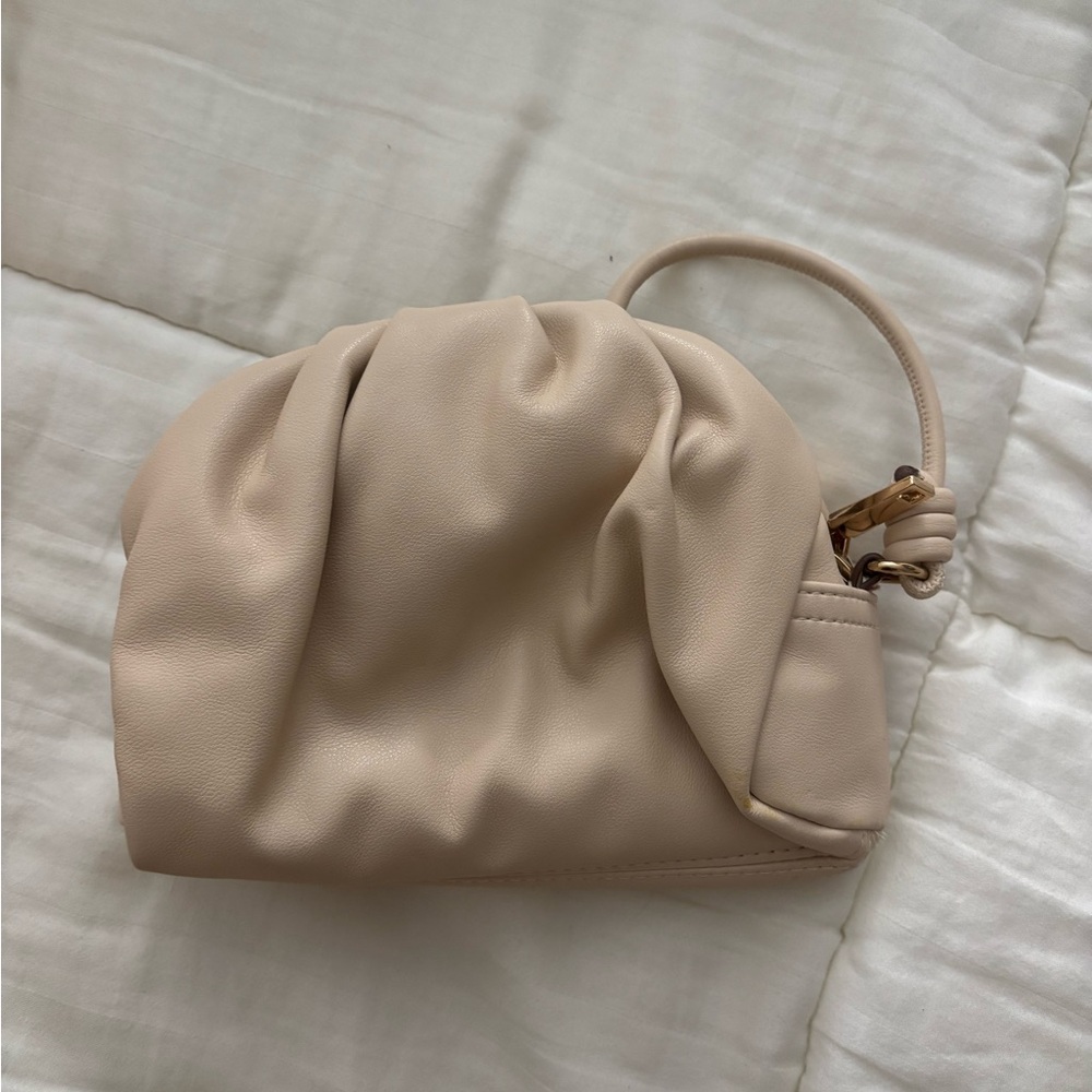 Elegant Cream Women's Bag